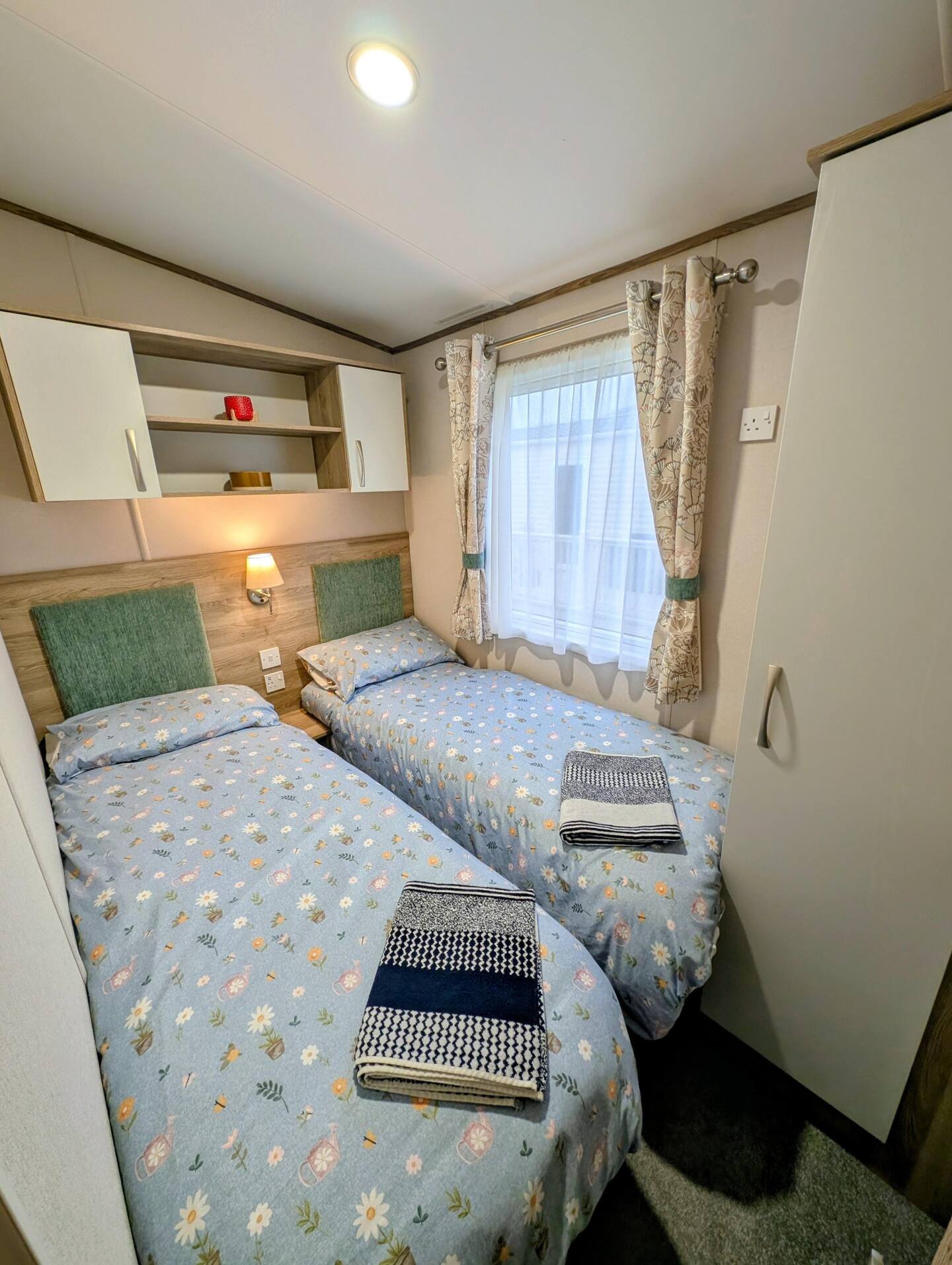 66f547af-42ba-4a49-bf08-fe0241ec23b9